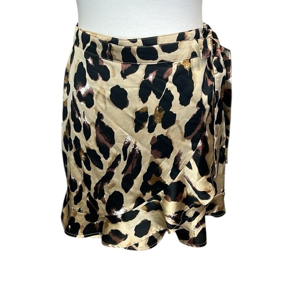Nasty Gal Leopard Print Faux Wrap Skirt - Picture 2 of 6